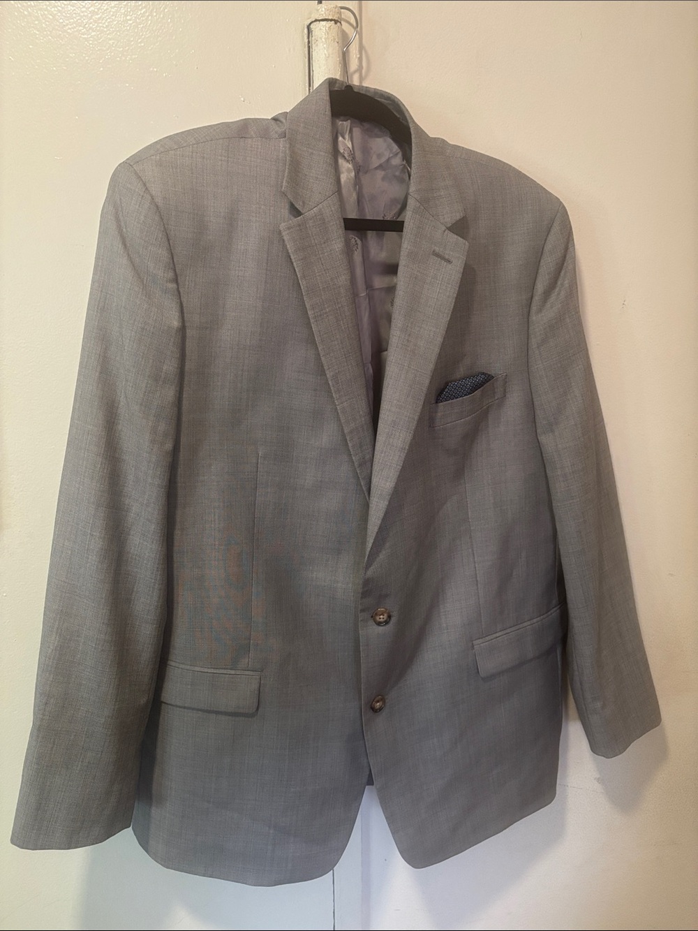Ralph Lauren Gray Two-Button Sport Coat with Notch Lapel